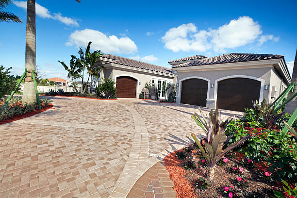Best Residential Paver Driveway  in Loma Ri, CA
